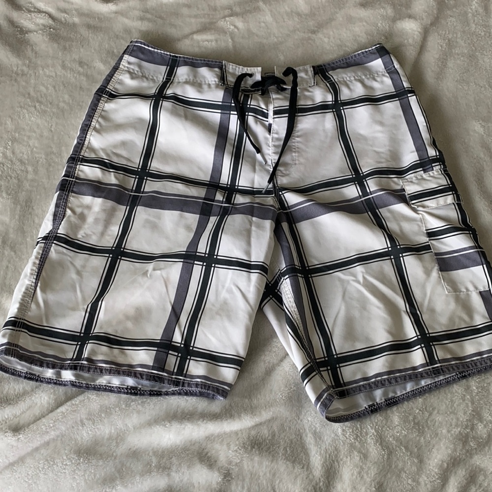 Free world Board Shorts plaid 36